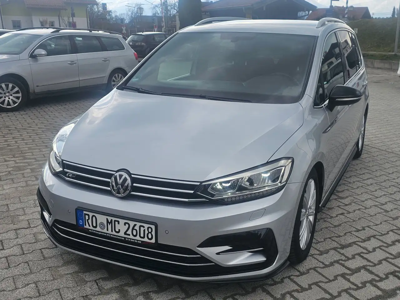 Touran1.8 TSI*DSG**Highline*R-Line*ACC*NAVI*APP*PDC*MFL*