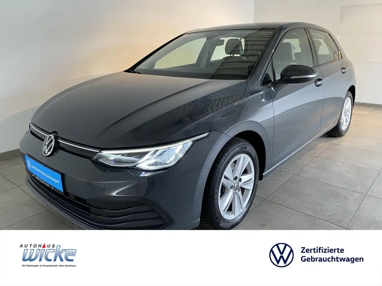 GolfVIII 1.5 TSI Life NAVI KLIMA LED PDC KEYLESS