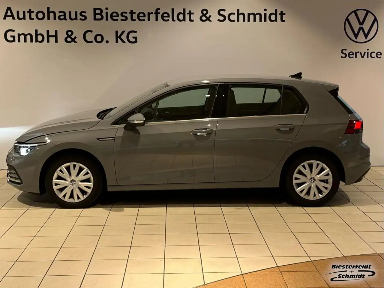 GolfVIII Style 1.5eTSI DSG Navi LED APP ACC SHZ Klima