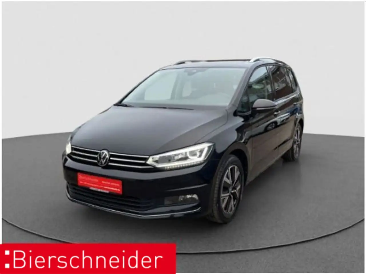 Touran2.0 TDI DSG Move 7SITZE AHK NAVI PANO IQ