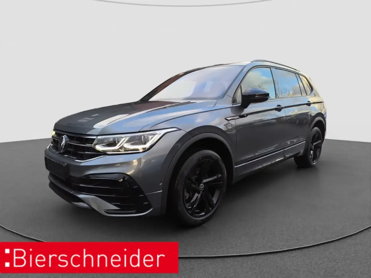 Tiguan Allspace2.0 TSI DSG 4Motion R-Line MATRIX AHK 7-SITZER RFK