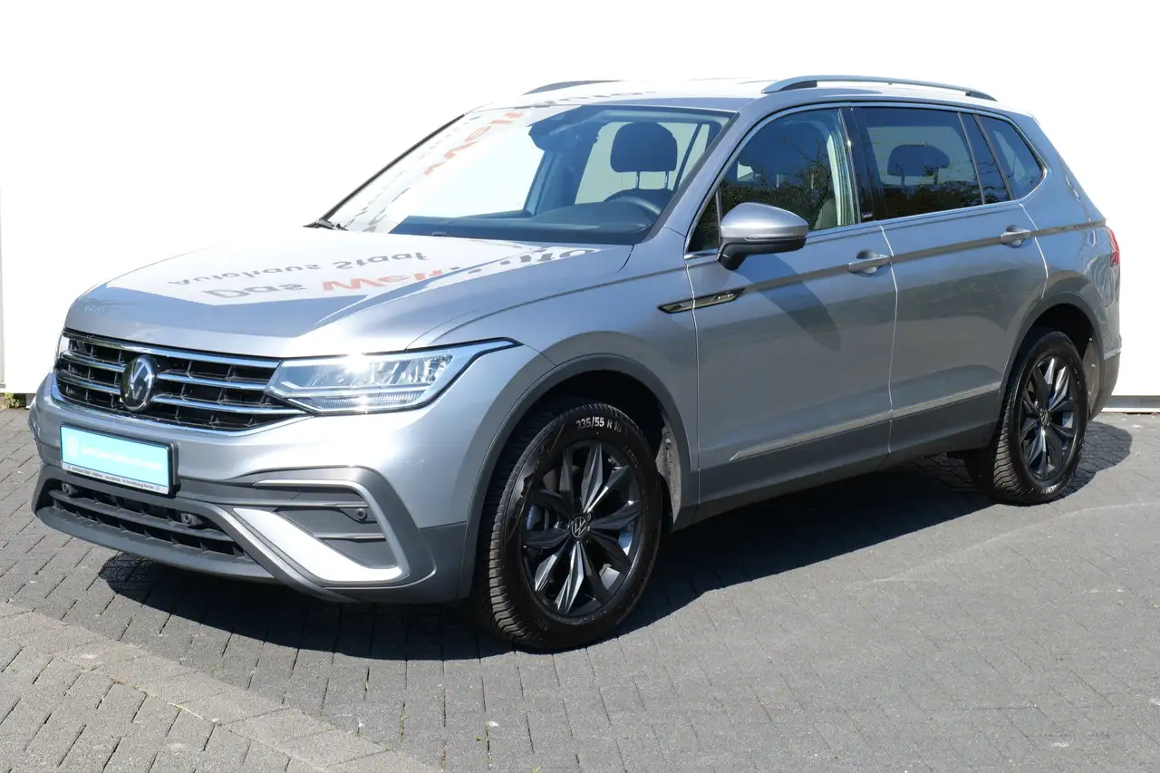 Tiguan AllspaceAllspace MOVE 2.0 TDI 193PS DSG 4x4 7-SITZER+AHK+N