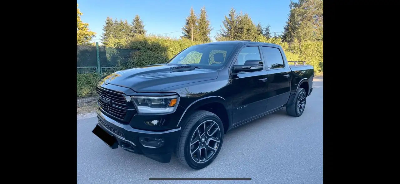RAMDodge Ram 5.7 Hemi Crew-Cab 4x4 LPG Night-Paket