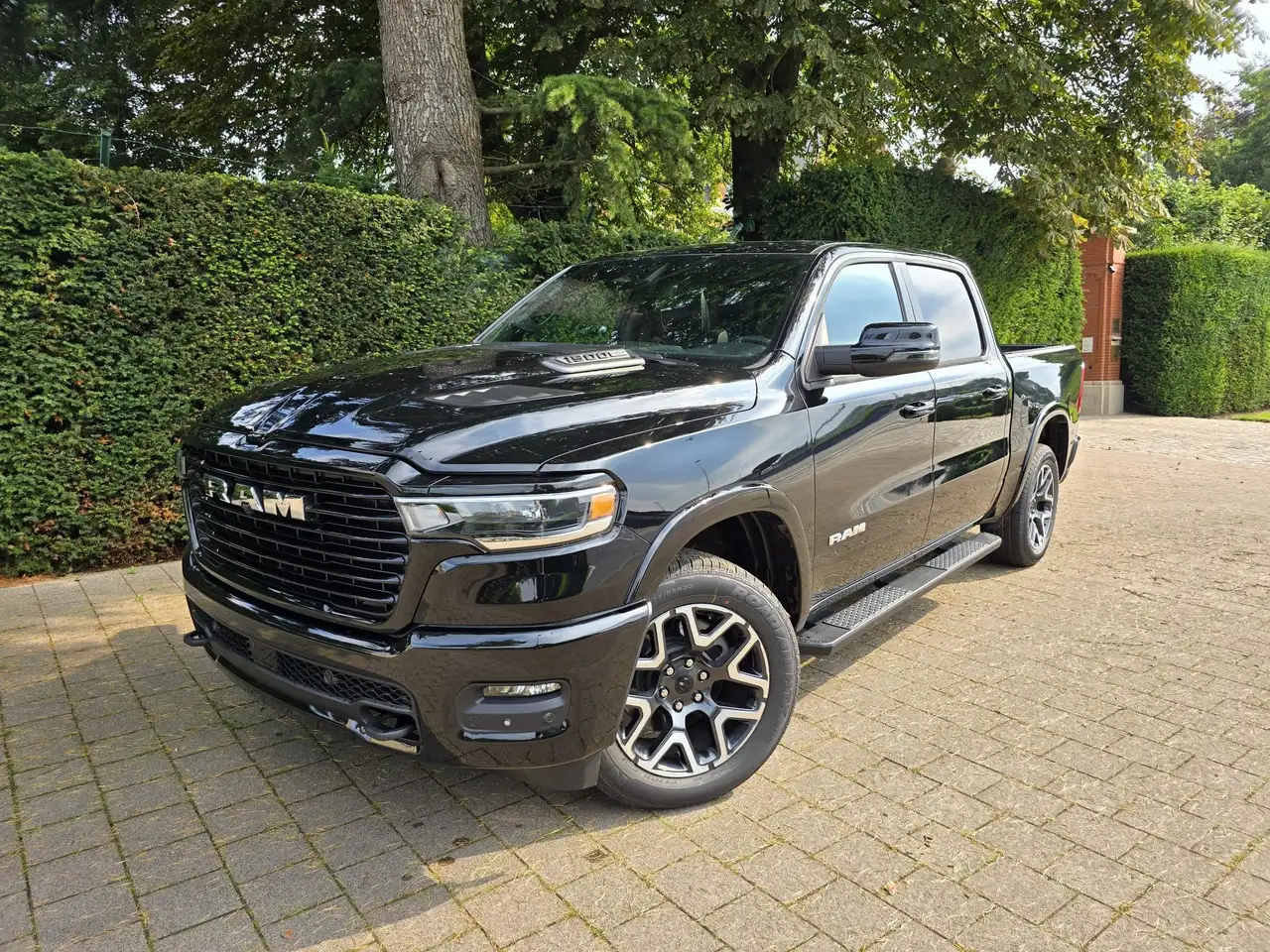 RAMModel 2025 Laramie Sport € 59.900,-excl