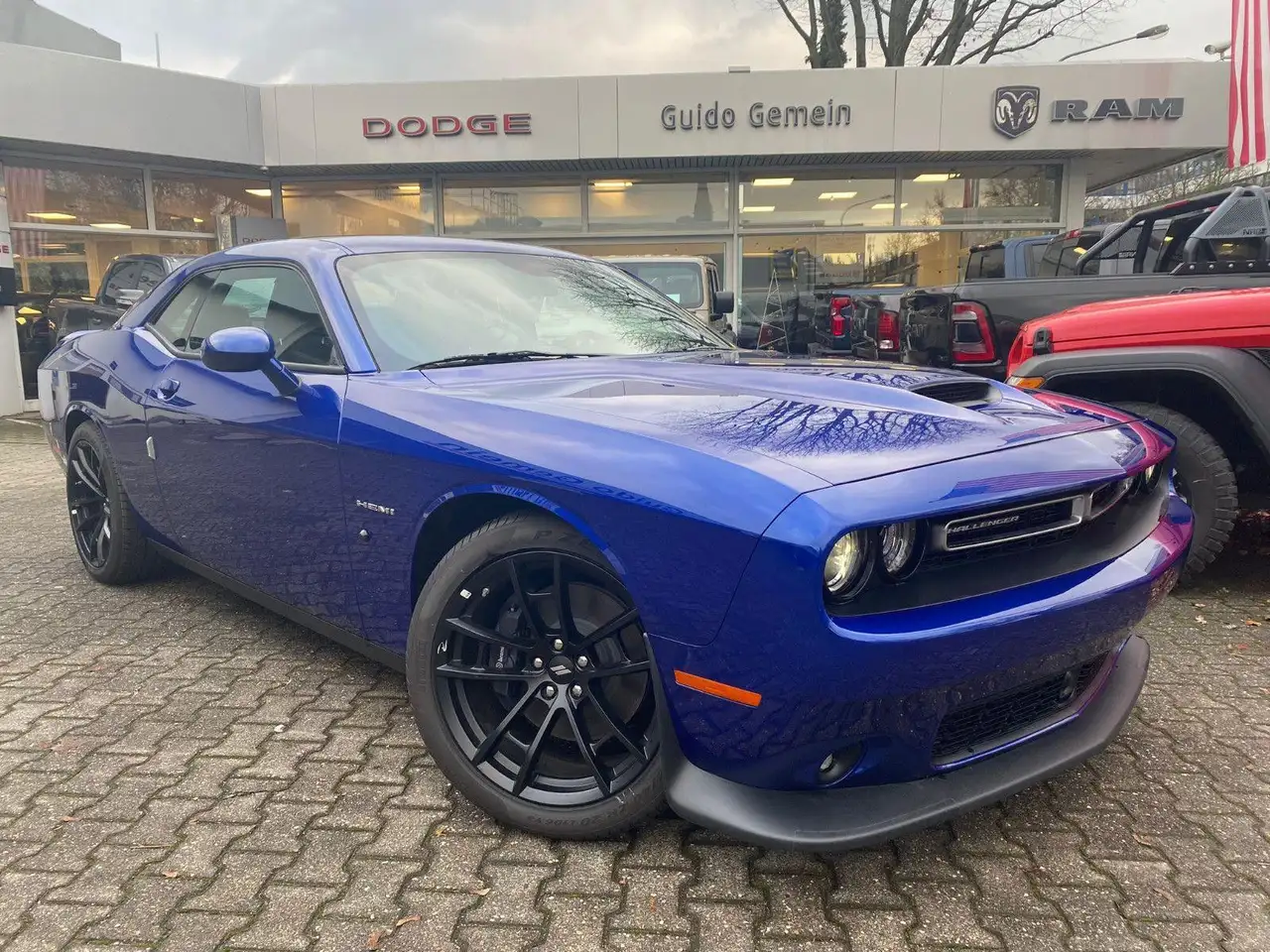 ChallengerR/T 5.7 V8 HEMI Performance Plus AEC