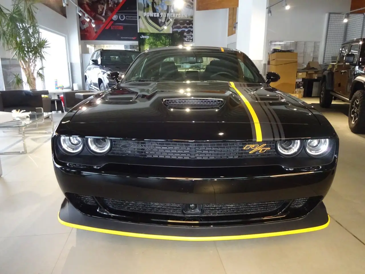 Challenger6.4ScatPack Widebody Plus&OrangeP.