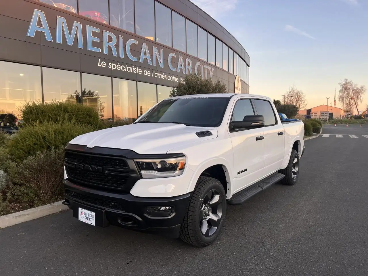 RAM1500 CREW BIGHORN BUILT TO SERVE EDITION