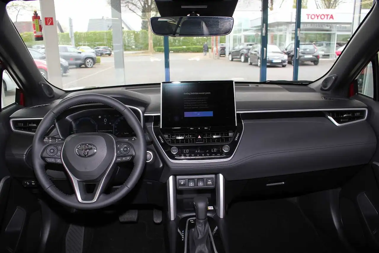 Corolla CrossHybrid 2.0 Lounge JBL 360°Kamera Panoramaglasdach