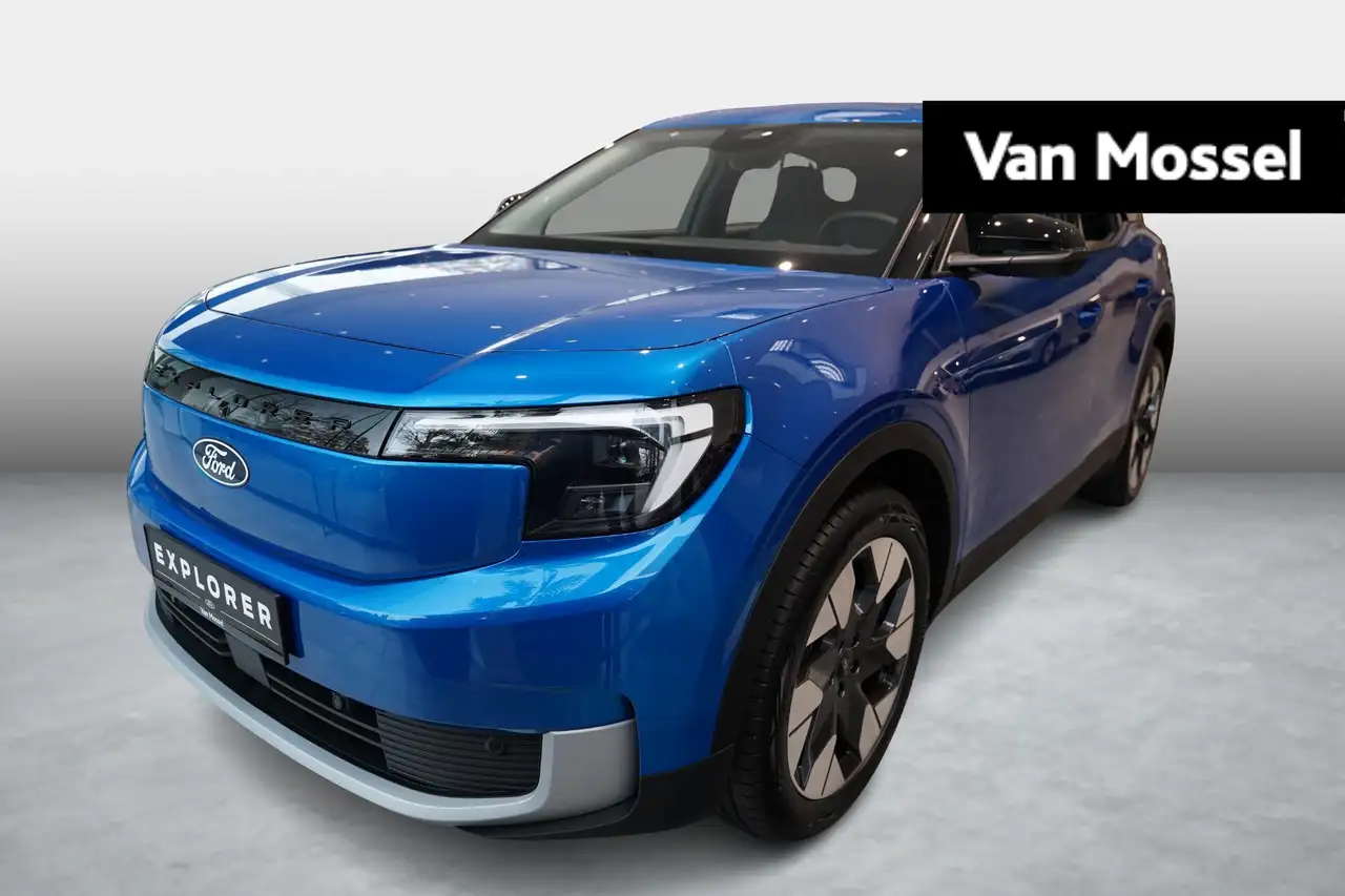 ExplorerPremium AWD 79kWh - Memory Seat - Camera - Carplay