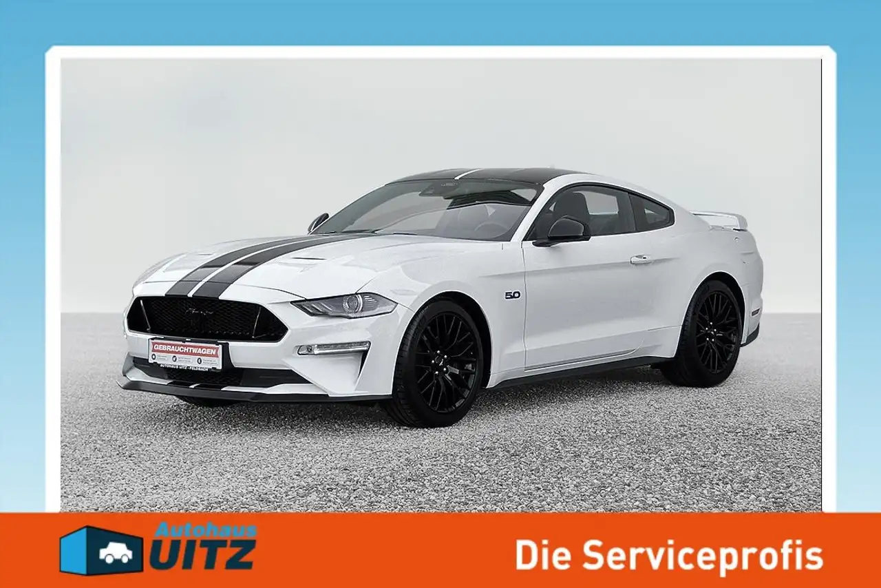 Mustang5.0 V8 Fastback GT +Distr+Navi