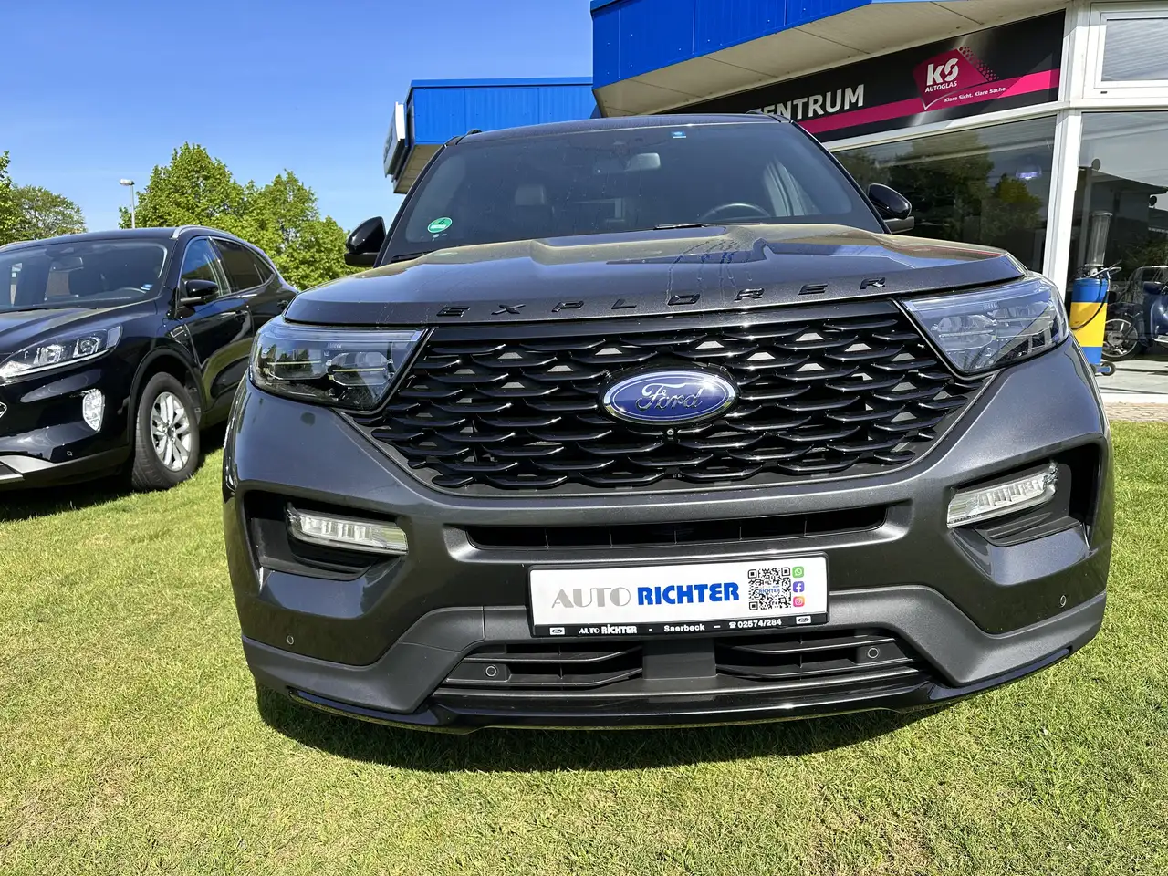 ExplorerST-Line Plug-in-Hybrid 4x4