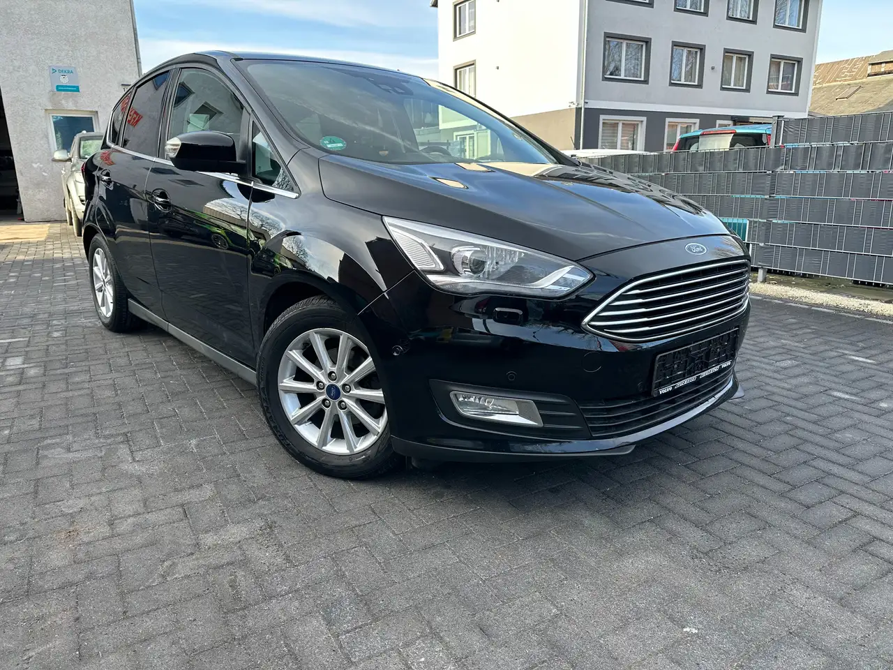 C-MaxTitanium NAVI//PDC KAMERA//LENKRADHEIZUNG