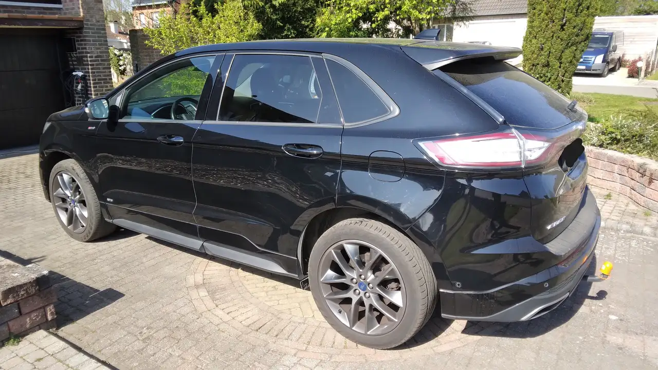 EdgeEdge 2.0 TDCi Bi-Turbo 4x4 ST-LINE