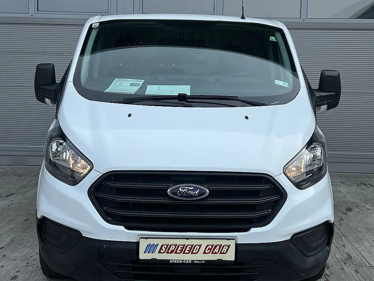 Transit CustomKasten 2,0 TDCi L1H1 260 Startup