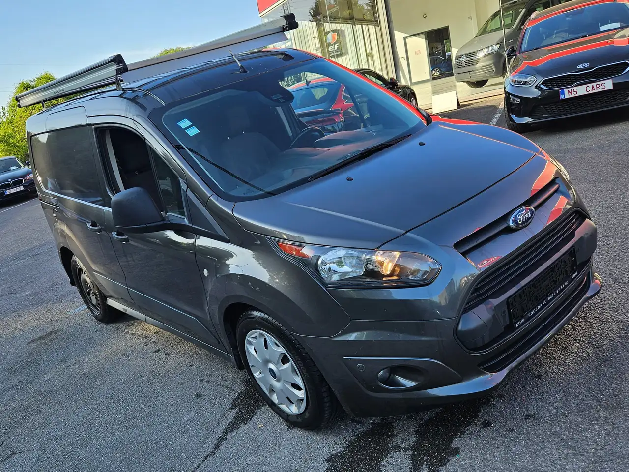 Transit Connect200 1.5 TDCi Ambiente (EU6.2) 8223€ htva