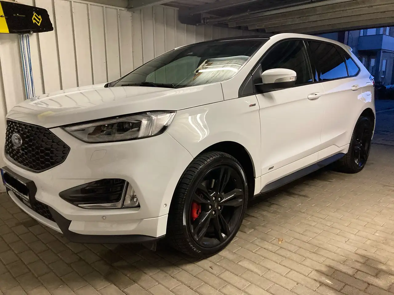EdgeEdge 2.0 EcoBlue Bi-Turbo 4x4 Aut. ST-LINE