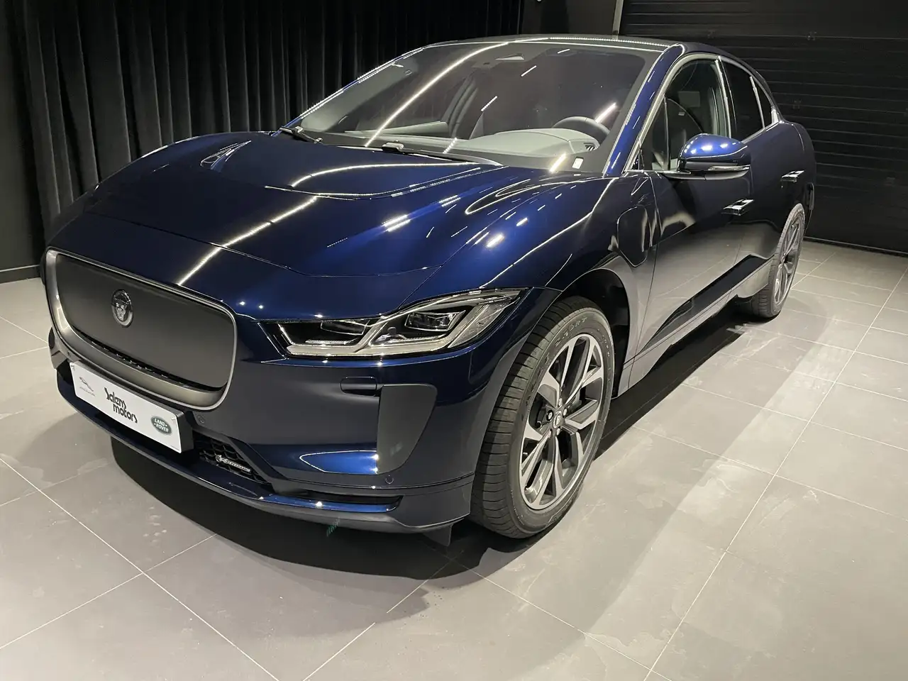 I-PaceEV400 R-Dynamic SE AWD Auto. 2