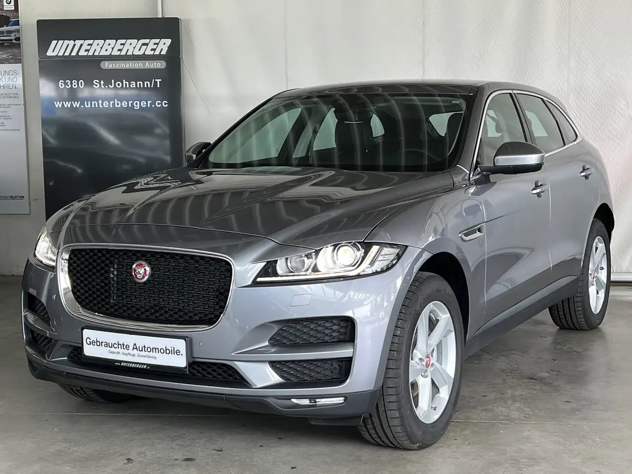 F-PacePrestige 20d AWD AT