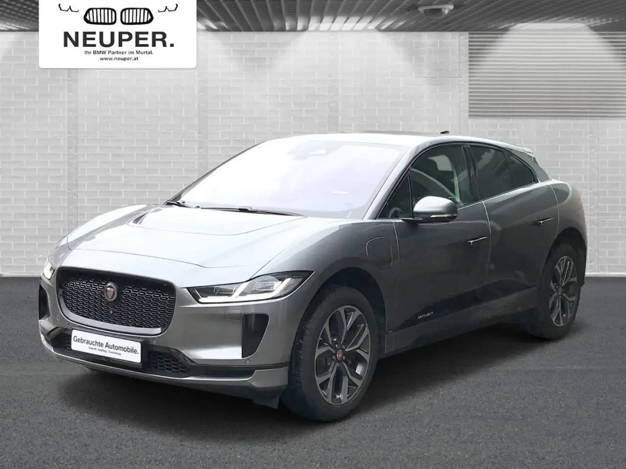 I-PaceI-Pace SE EV400 AWD