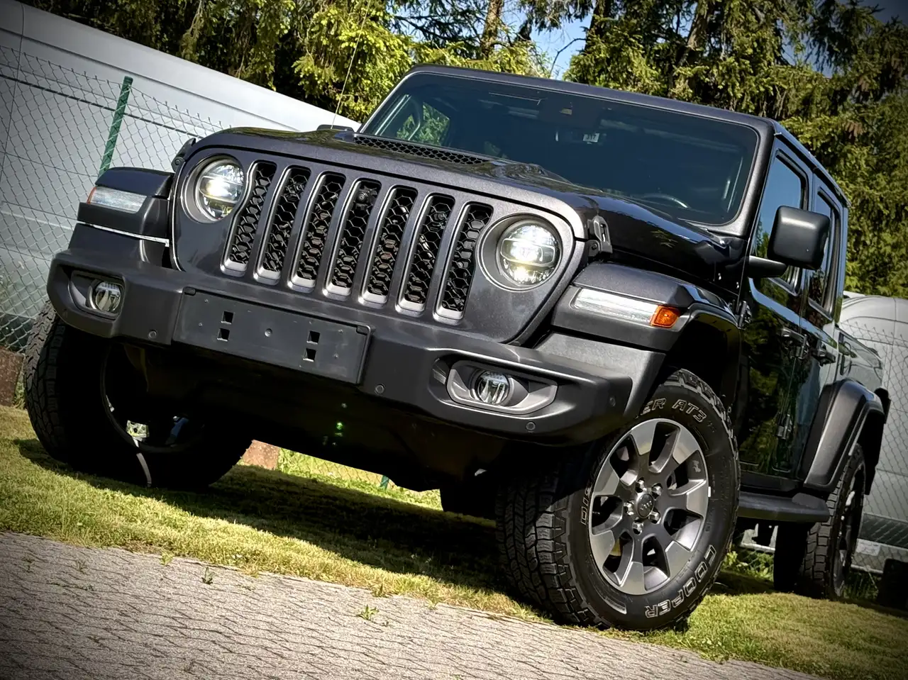 Gladiator3.0 V6 4WD ATX 80th