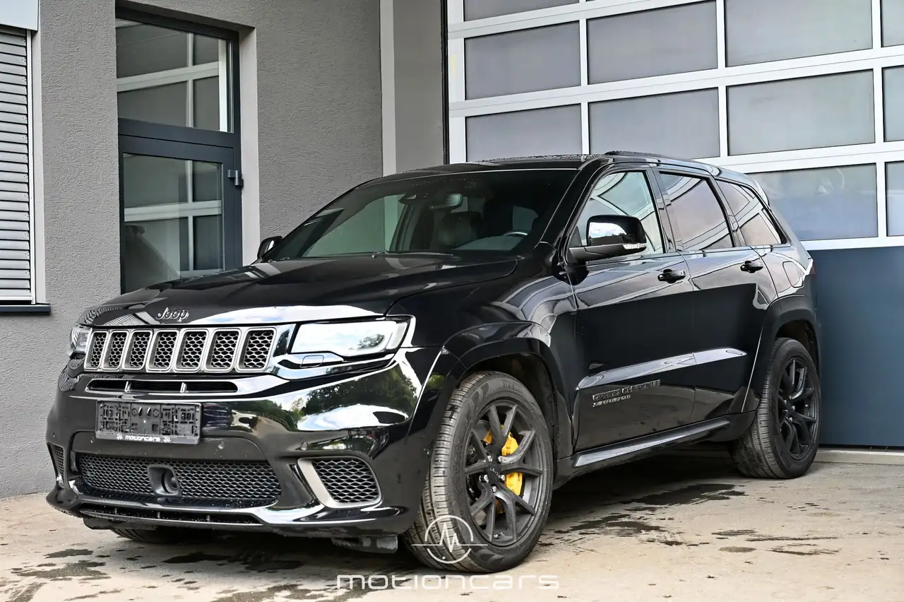 Grand Cherokee6.2 V8 Supercharged Trackhawk EXP € 64.980,-