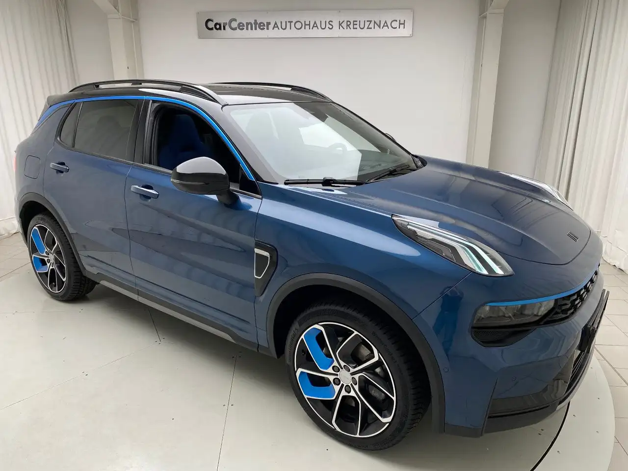 0101 PHEV 1.5 Plug-in-Hybrid Automatik 360°Kamera