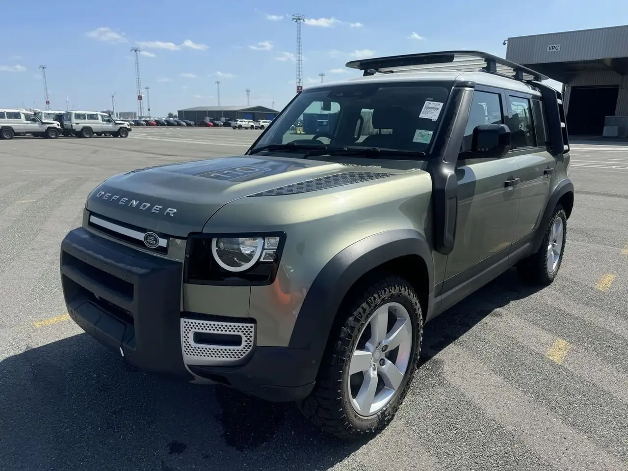 DefenderRHD Defender 110 D240 AWD 2.0L Dsel 8-Spd AT 240hp