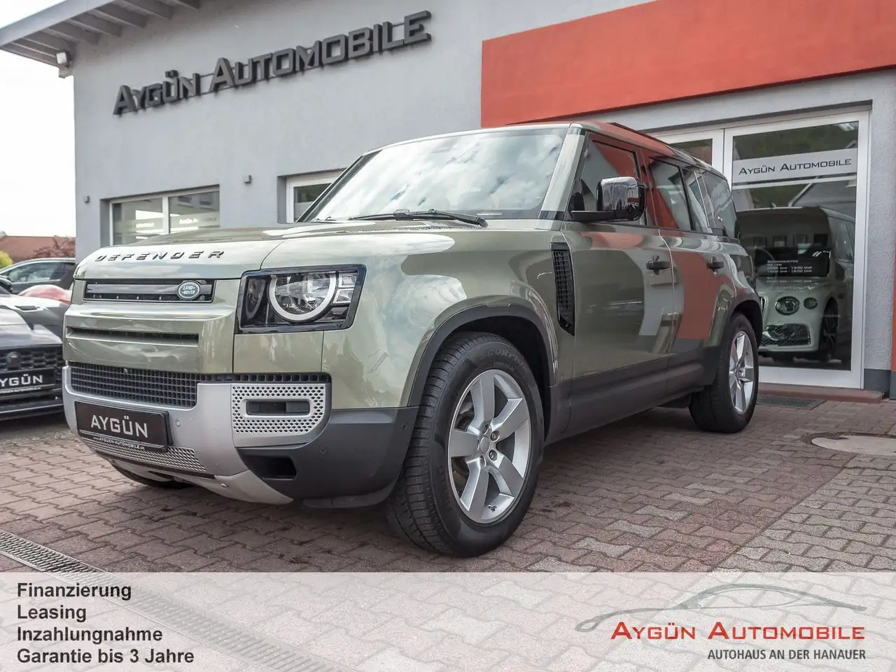 Defender110*3.0*D200*Black-Pack*AHK*