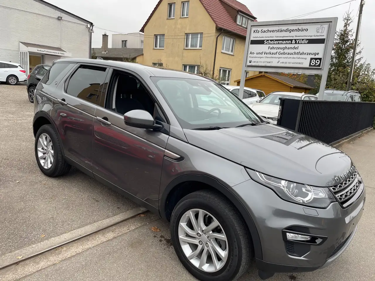 Discovery SportSE AWD Neuwertig org. 31 Tkm Pano Xenon
