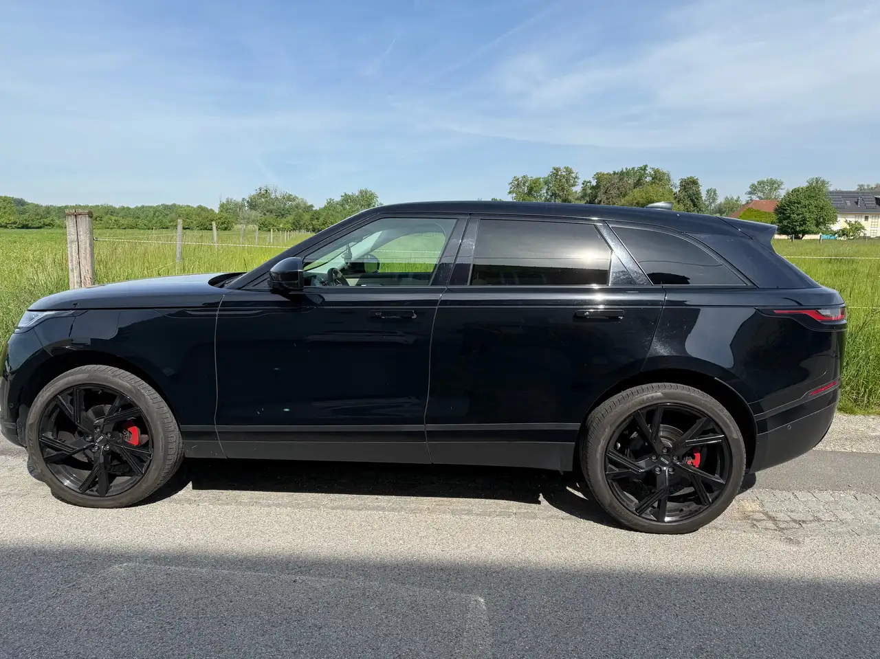 Range Rover VelarRange Rover Velar D180 Allrad Aut.