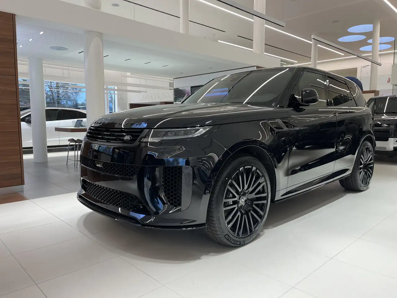Range Rover SportP635 SV EDITION TWO