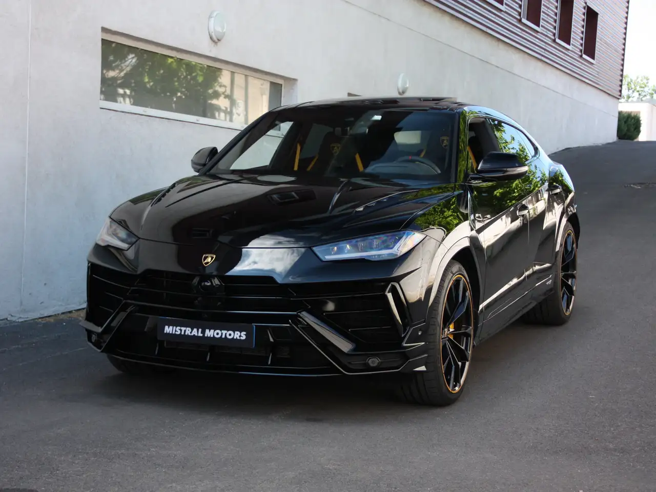 UrusS 4.0 V8 666cv