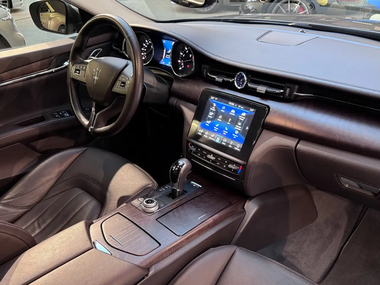 Фото машины