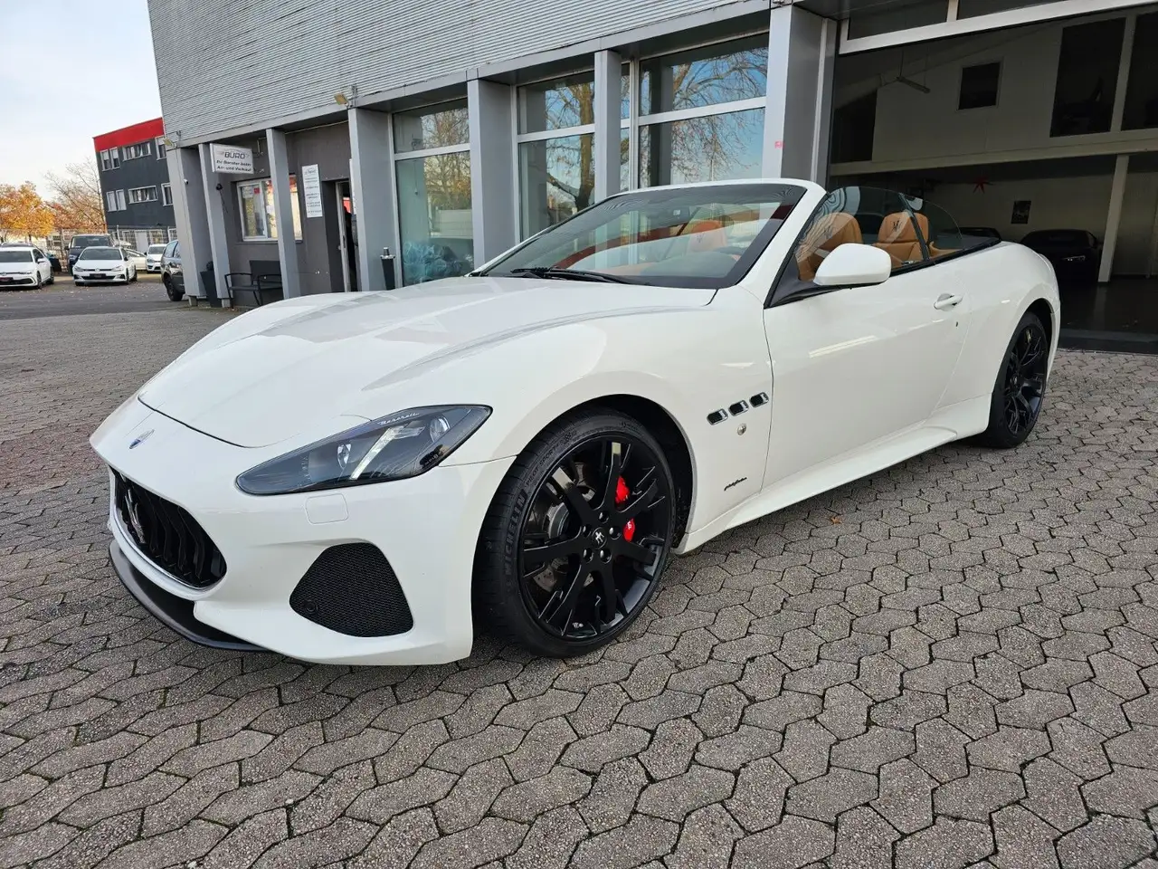 GranCabrio4.7 V8 Sport Automatik*Facelift*Touch