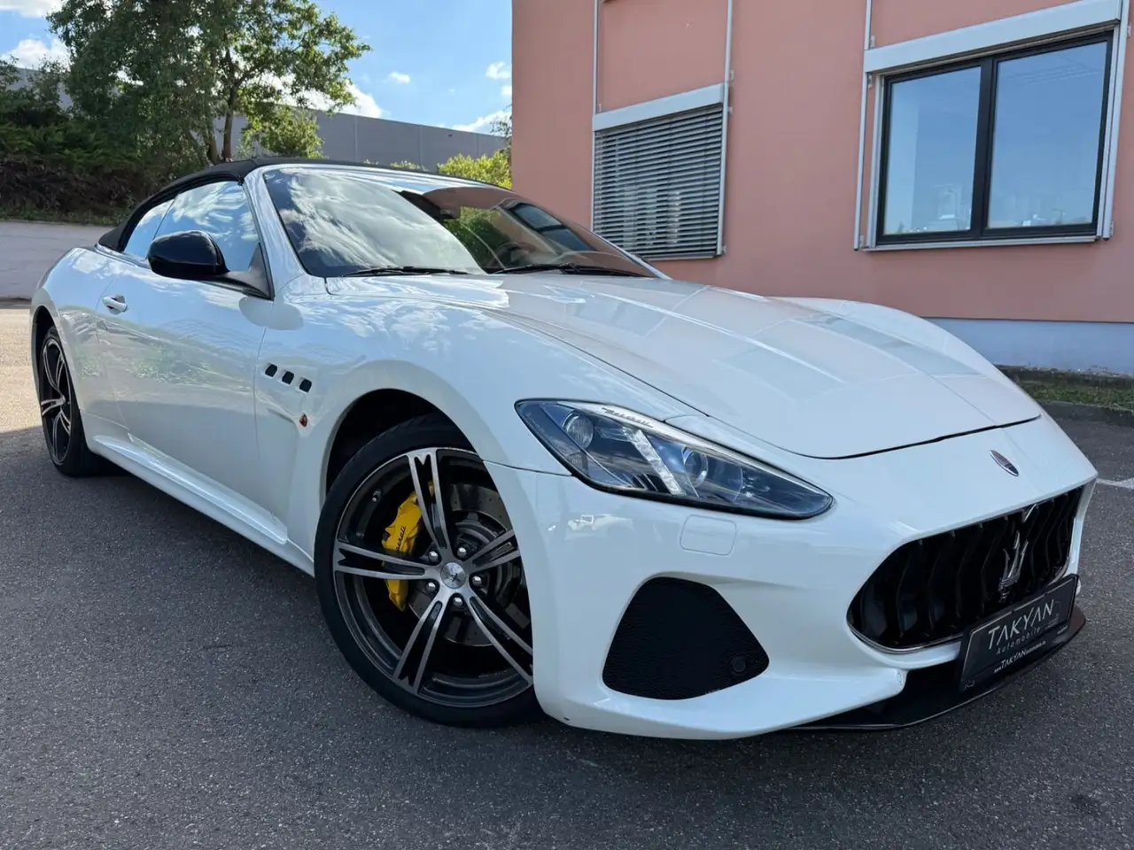GranCabrioMC Sport V8/NAVI/XENON/FINANZIERUNG