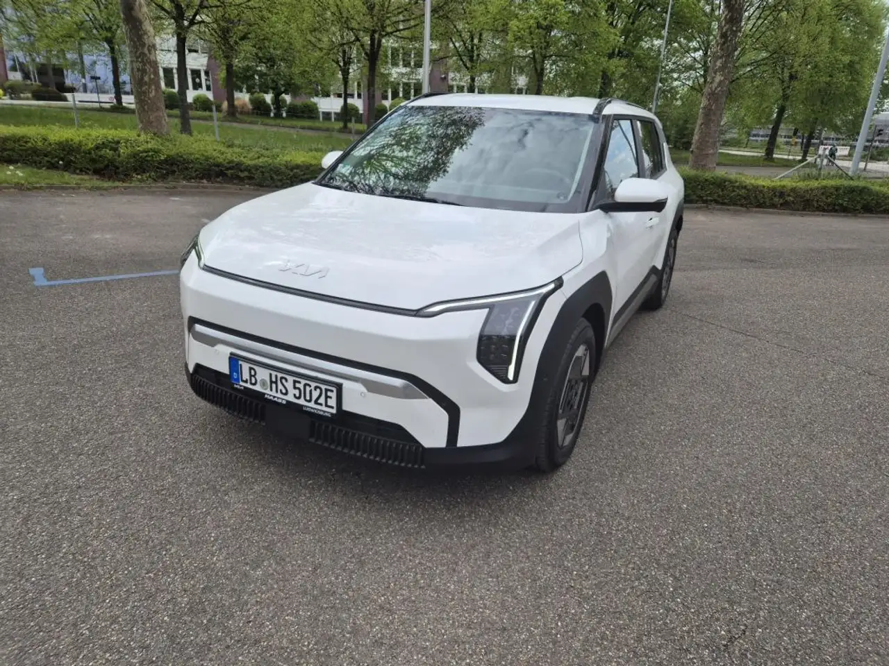 EV358,3-kWh FWD Earth