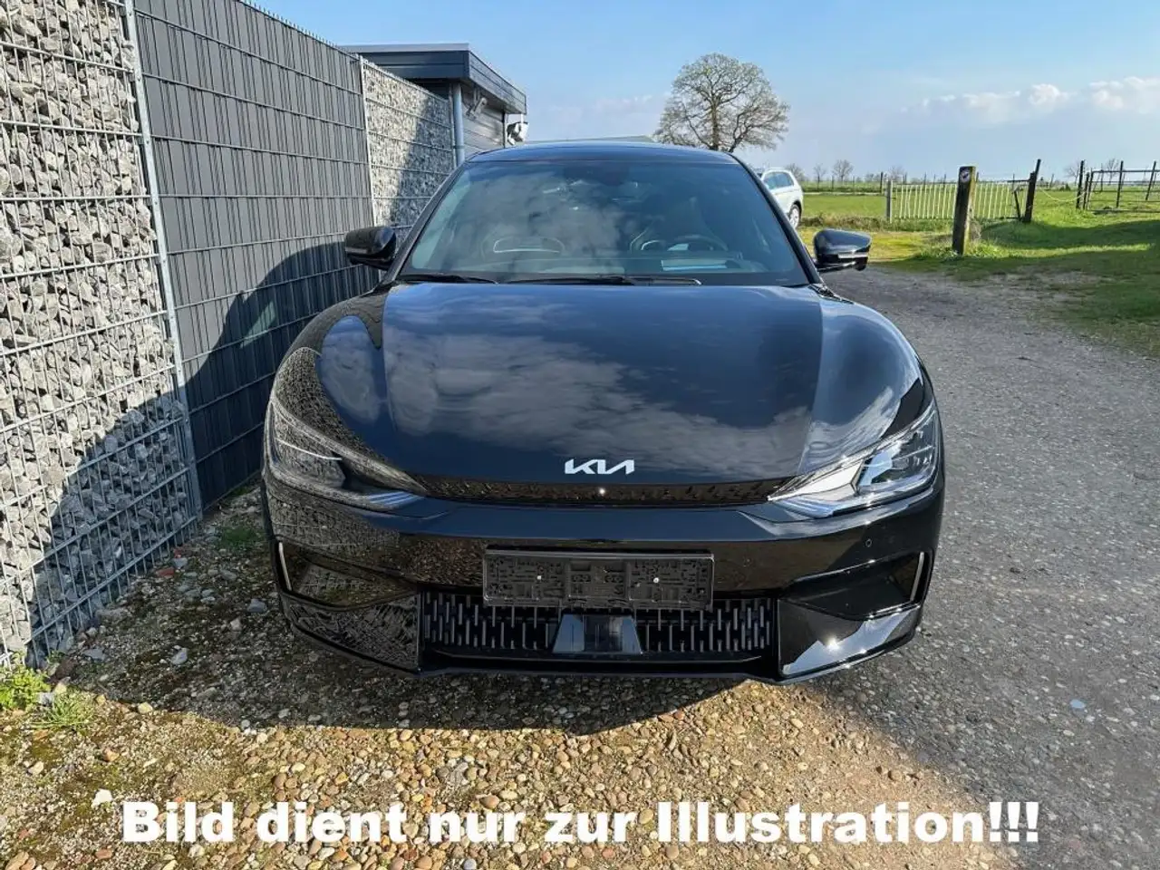 EV684 kWh Dual Motor  Plus 4WD 239 kW (325 PS), Au...