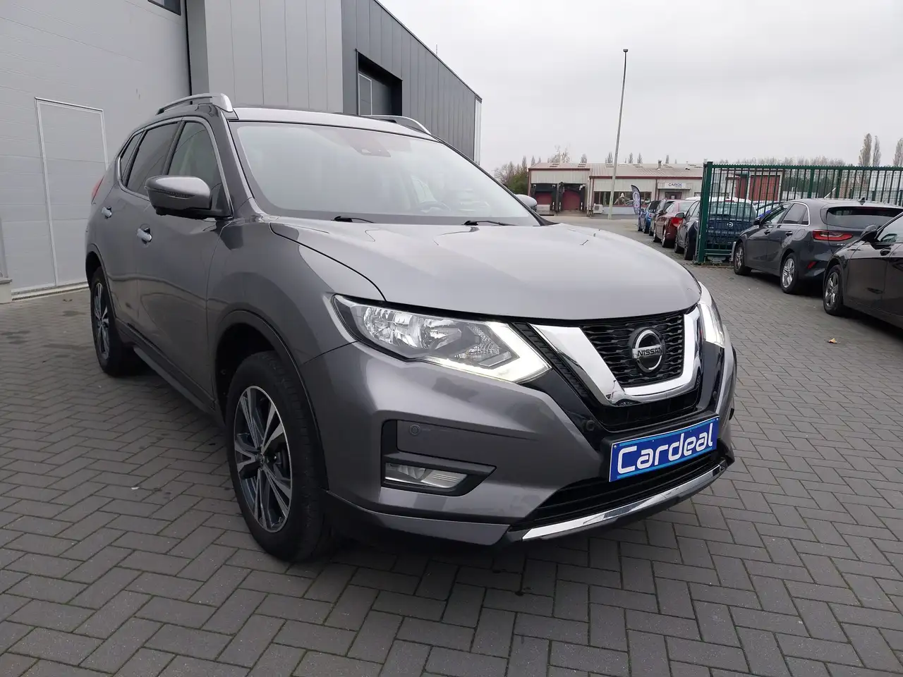 X-Trail1.7 dCi/TOIT OUVRANT/GPS/ATTACHE-REMORQUE/GARANTIE