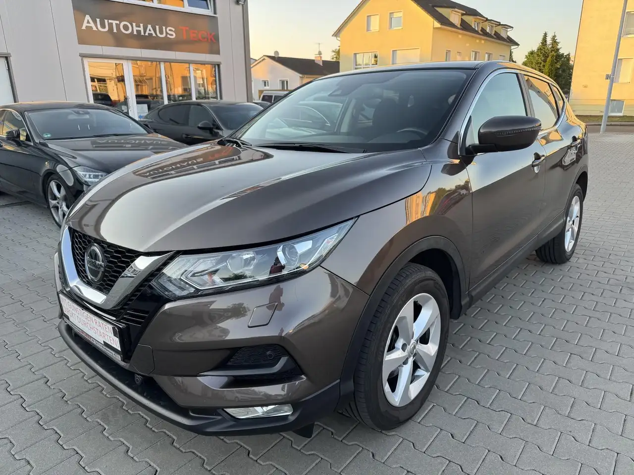 Qashqai1,3 Tekna LED Navi 360°-Ka 1.Hand/NAVI/PDC+KAMERA/