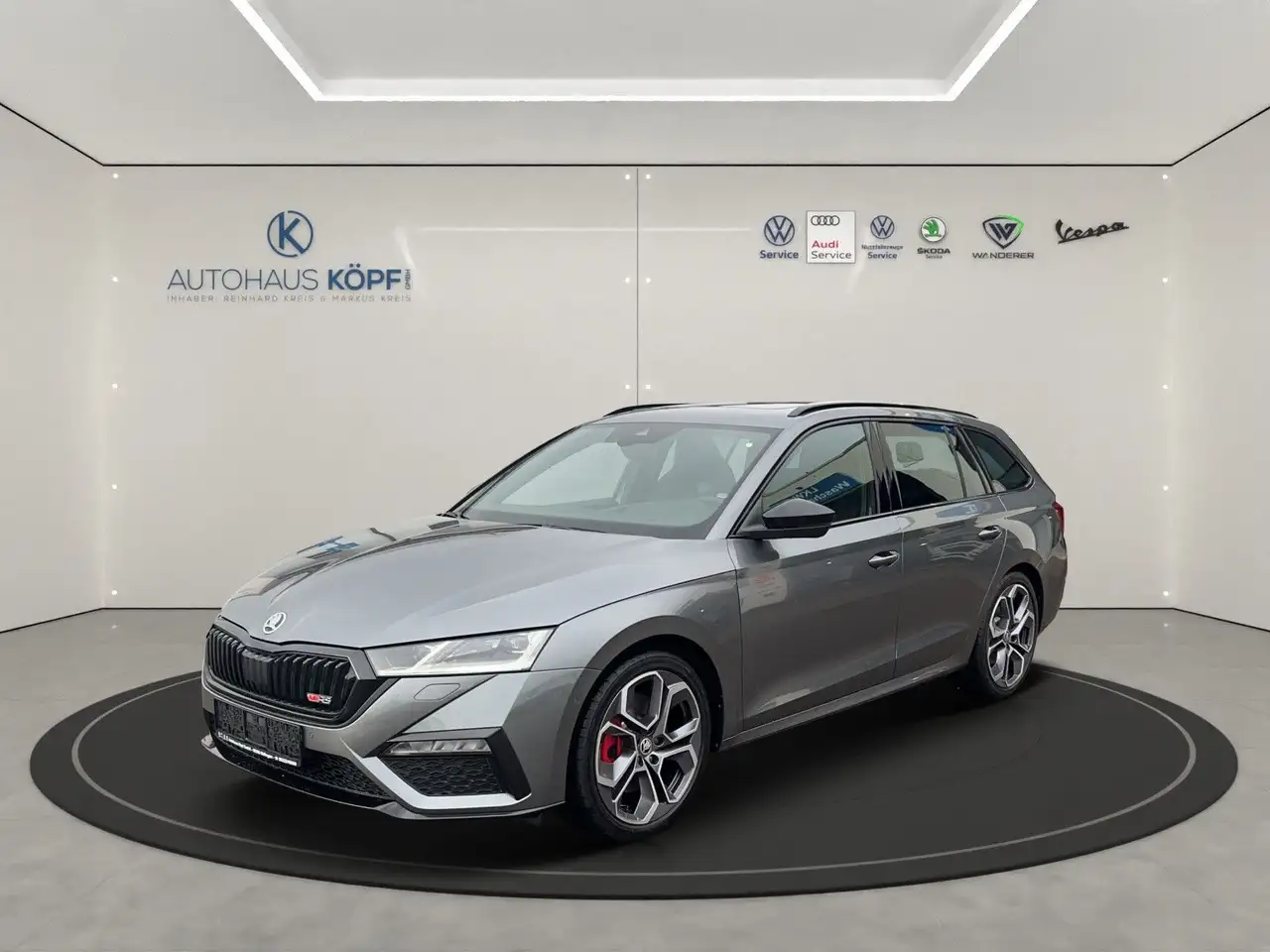 OctaviaCombi RS 2.0TSI/PANO/AHK/DCC/Challenge