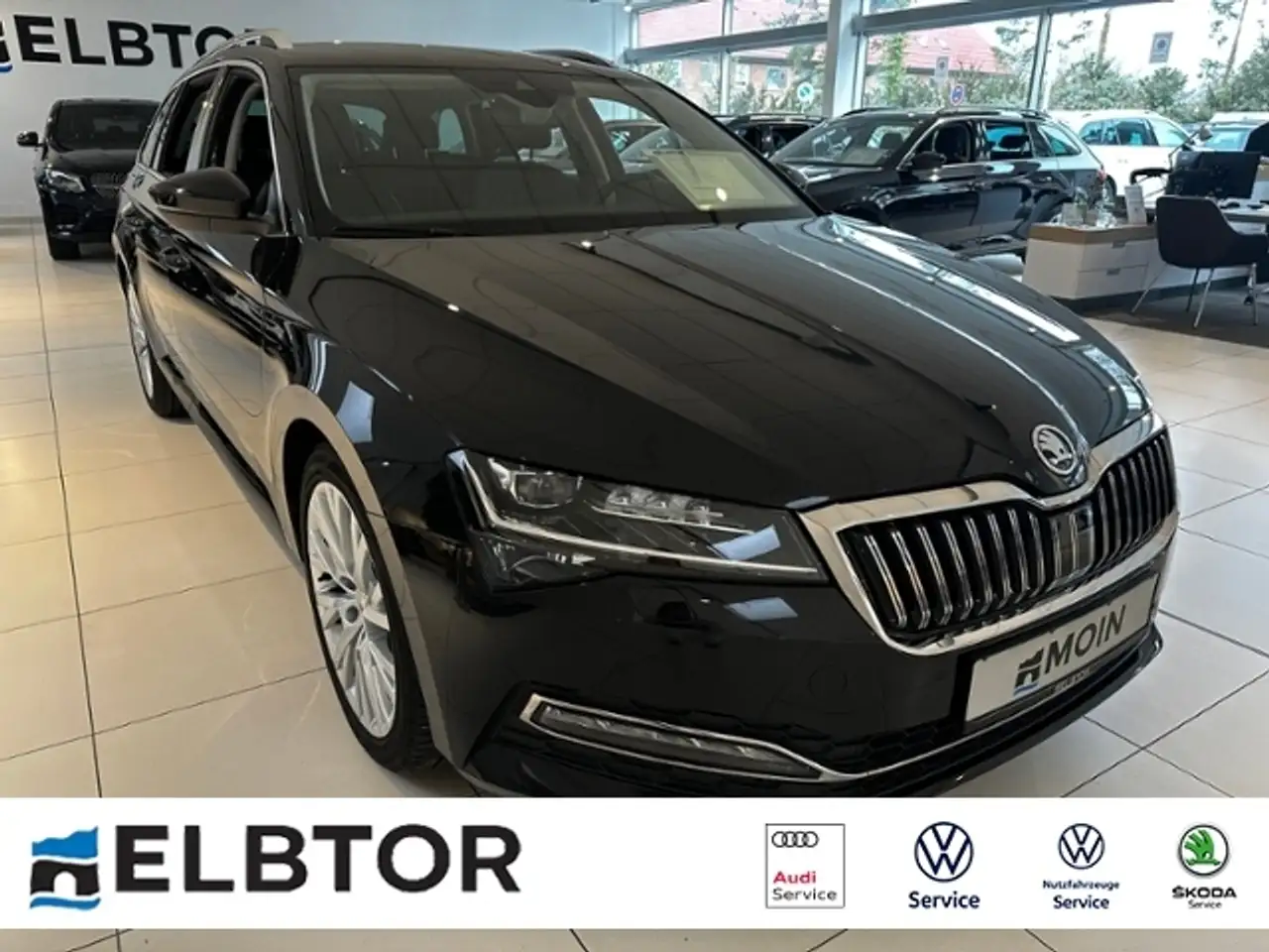 SuperbCombi 2.0 TDI DSG Prem. Ed. Navi PDC ACC