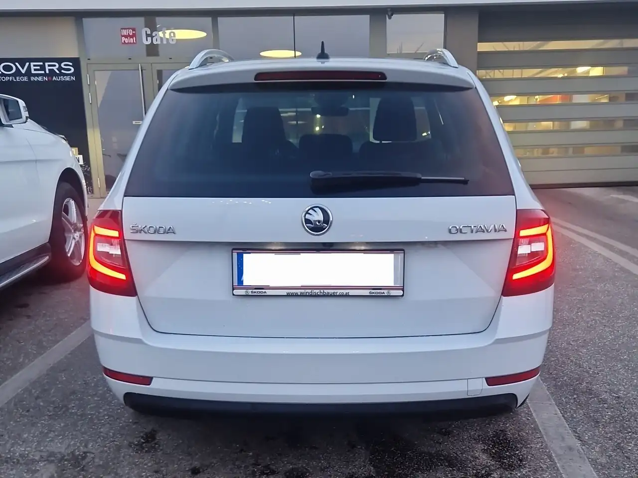 OctaviaOctavia Combi 2,0TDI+Style+Limited+DSG+Style