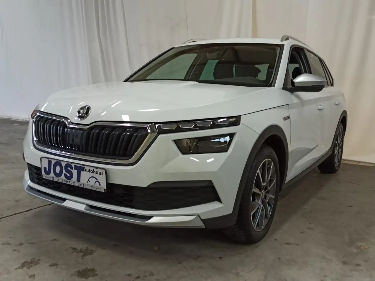 KamiqScoutline 1.0 TSI DSG Navi LED Kamera el.Klappe