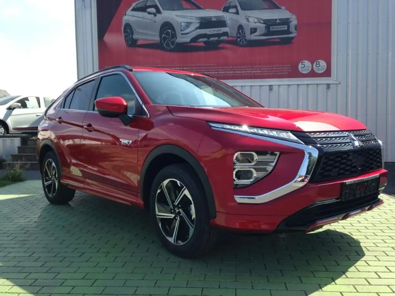 Eclipse CrossPlug-in Hybrid Select 2.4 4WD