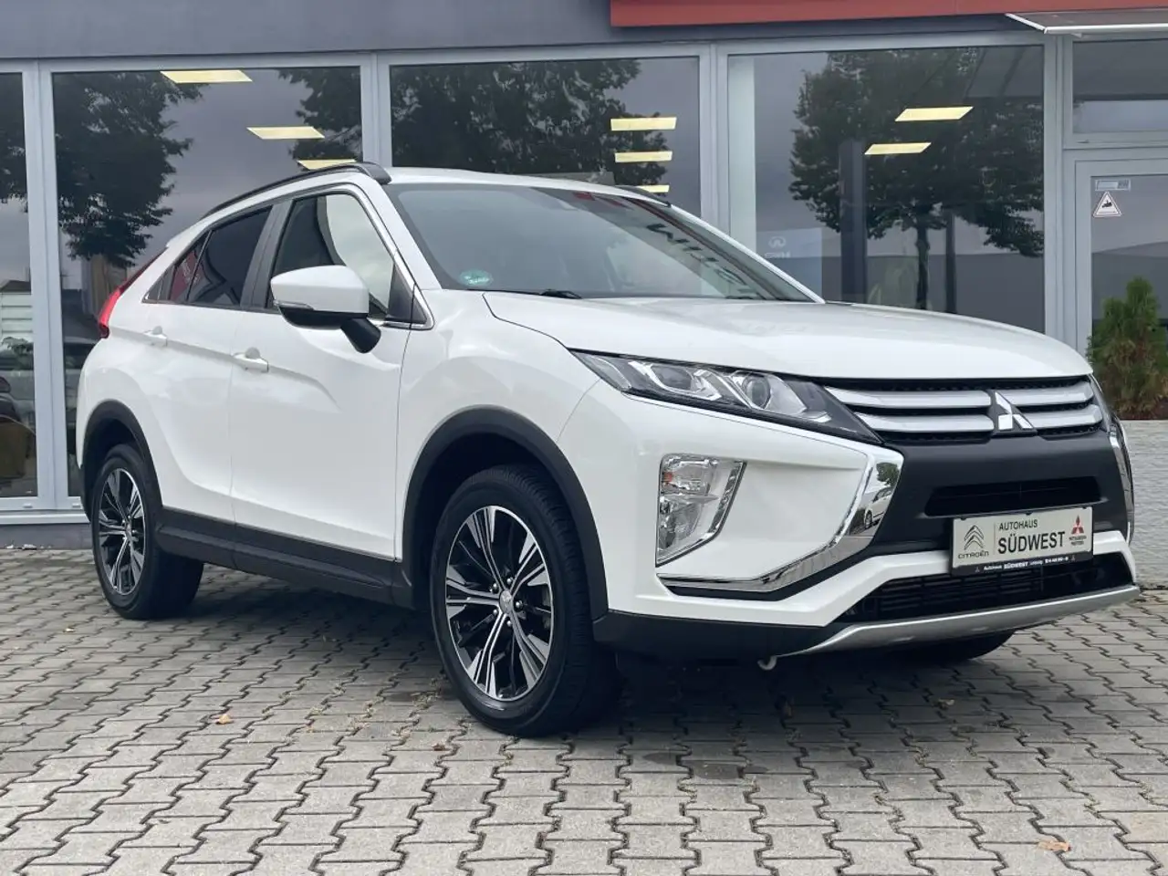 Eclipse Cross1.5 T-MIVEC 2WD Spirit Kamera