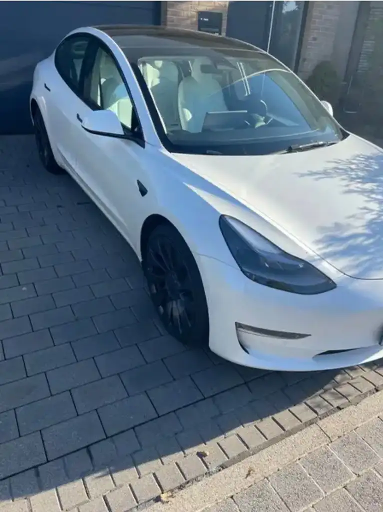 Model 3Performance Dual Motor AWD