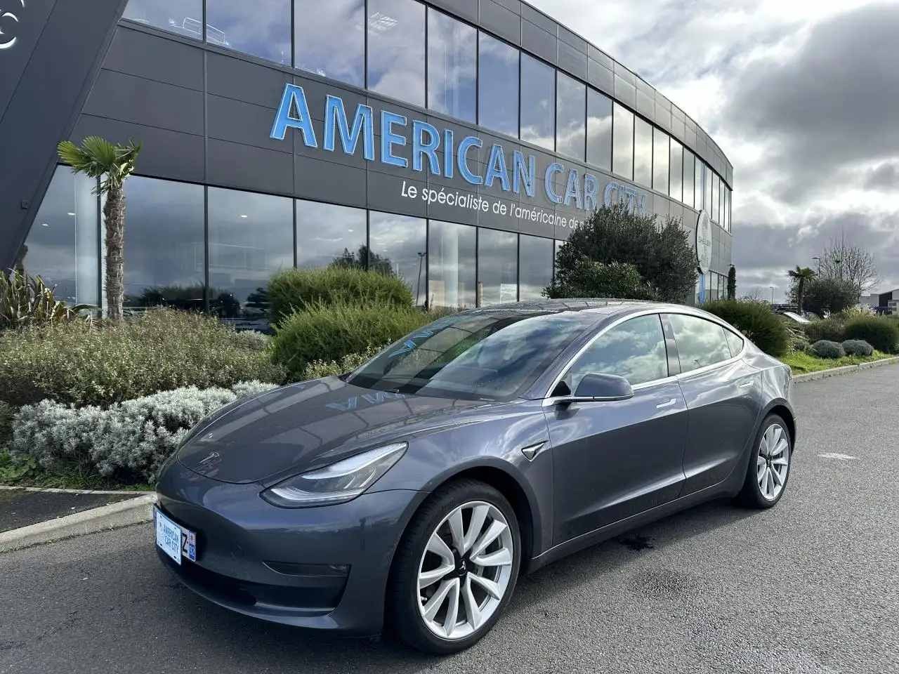 Model 3Long Range Dual Motor AWD FULL AUTONOME + Attelage