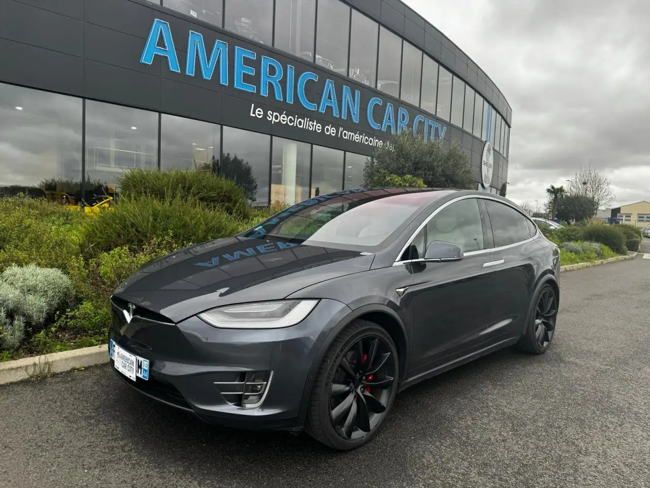 Model XPerfomance Dual Motor AWD Ludicrous