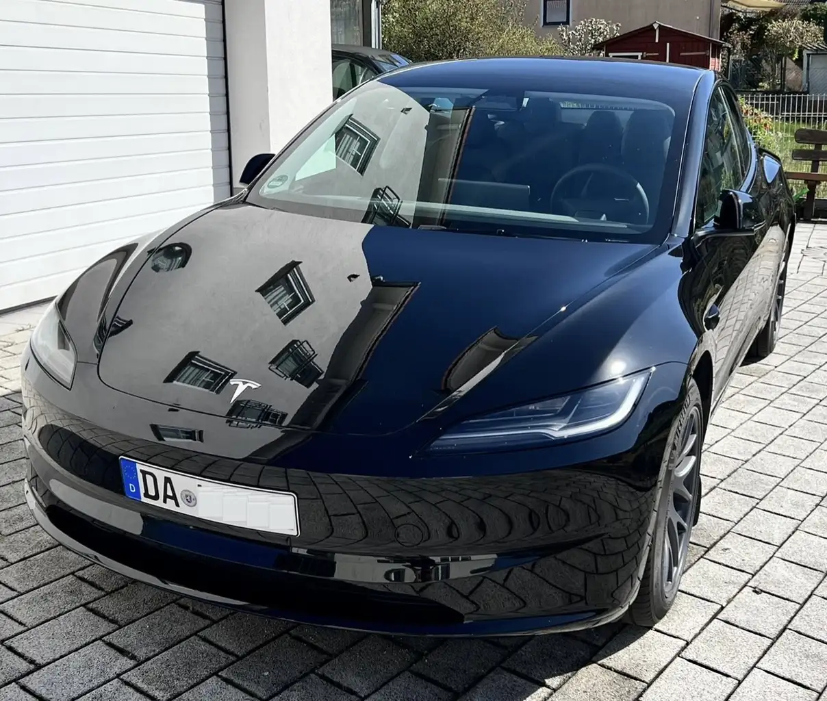 Model 3Highland, schwarz/schwarz, Garantie