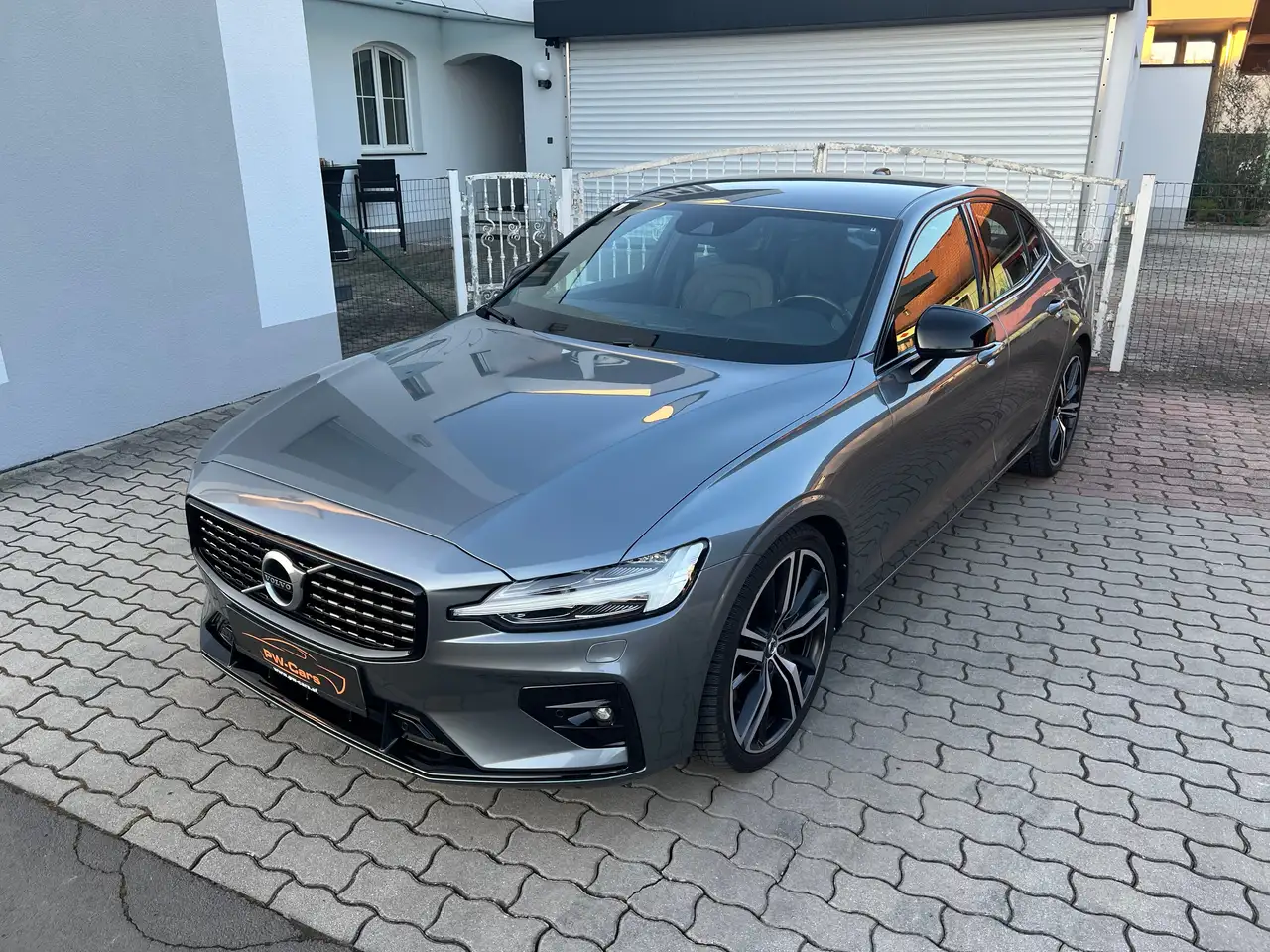 S60B5 AWD R-Design Geartronic LED, HARMAN KARDON SOUN